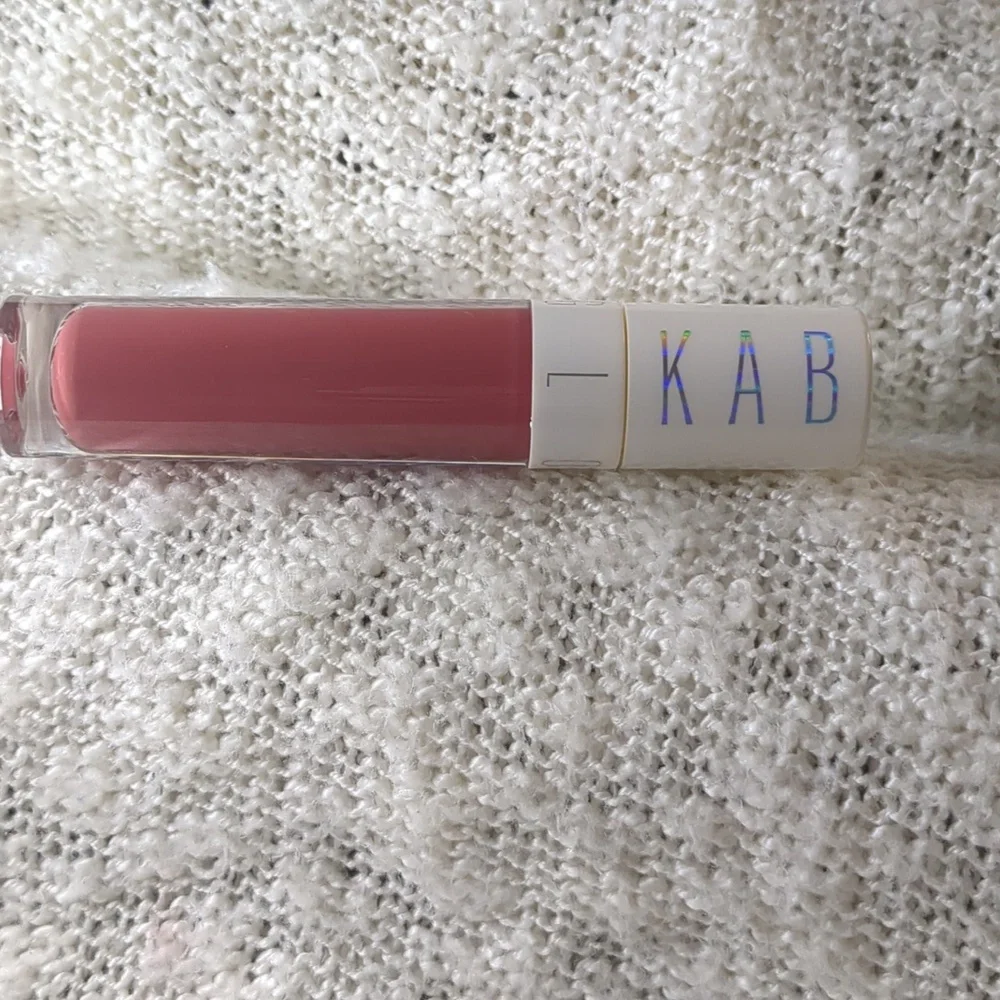 KAB Cosmetics Lip Gloss in Charming, 6g/0.2fl oz